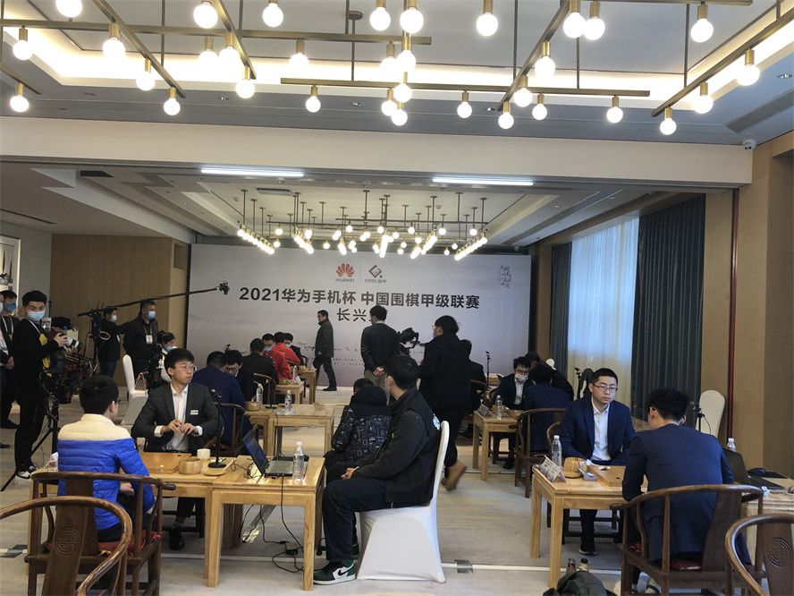 图片报表示，这一传闻并不热，目前曼城和基米希之间没有接触，但对拜仁内部而言，基米希的转会已经不再是禁忌话题。